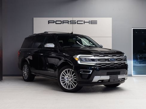 Used 2023 Ford Expedition Platinum AWD/4WD image 9