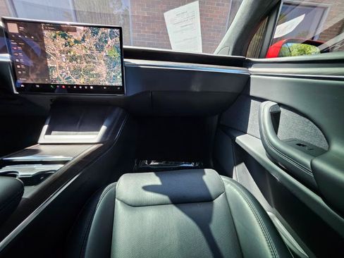 Used 2023 Tesla Model X AWD/4WD image 54