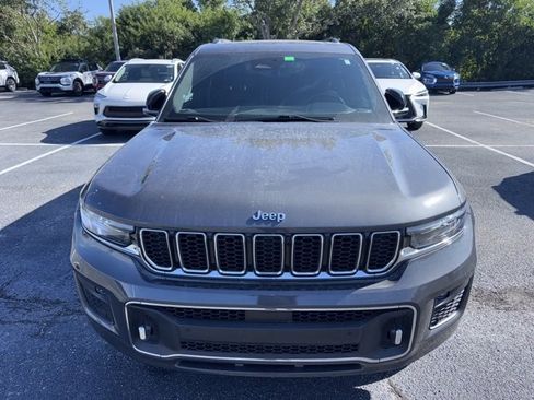 Used 2021 Jeep Grand Cherokee L Overland w/ Luxury Tech Group IV image 2