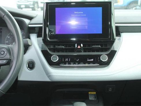 Certified 2024 Toyota Corolla SE w/ SE Premium Package image 13