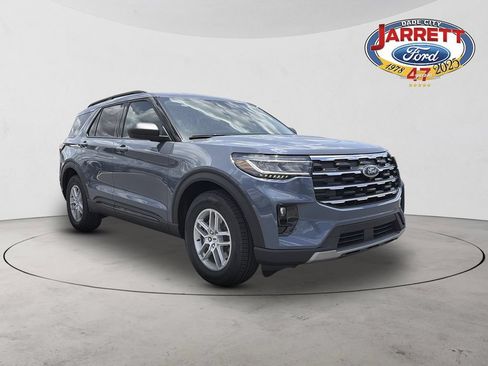 New 2026 Ford Explorer Active w/ Active Comfort Package RWD image 1