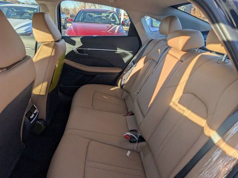 New 2025 Hyundai Sonata Limited image 7