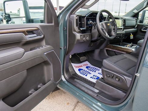 New 2026 Chevrolet Silverado 2500 LT w/ All Star Edition AWD/4WD image 38