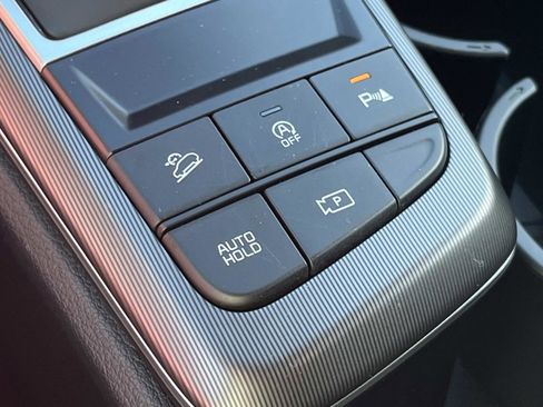 New 2026 Kia Sportage SX AWD/4WD image 32