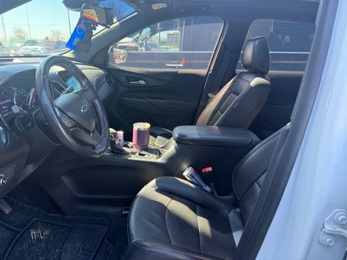 Used 2022 Chevrolet Equinox RS w/ RS Leather Package image 5