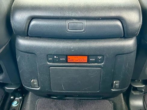 Used 2018 Nissan Armada SL w/ Moonroof Package image 29