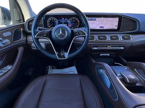 Certified 2024 Mercedes-Benz GLE 450 4MATIC image 11