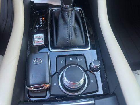 Used 2021 MAZDA MAZDA6 Touring FWD image 12