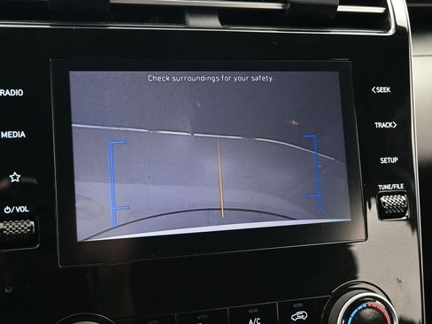 Used 2023 Hyundai Tucson SE image 22