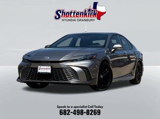 Used 2025 Toyota Camry SE w/ Multimedia Upgrade Package FWD video 1