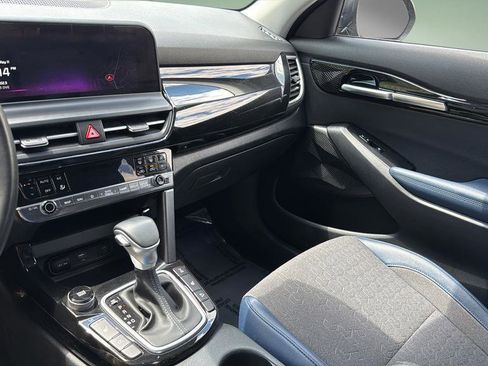 Used 2024 Kia Seltos S AWD/4WD image 23