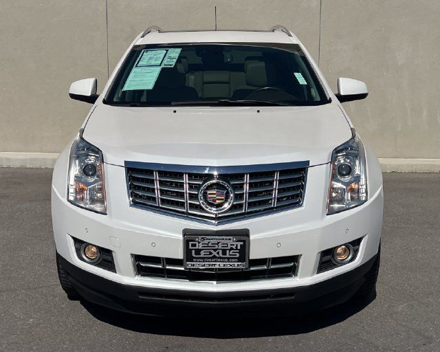 Used 2015 Cadillac SRX Luxury w/ Driver Awareness Package FWD image 3