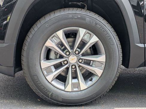 New 2026 Chevrolet Equinox LT AWD/4WD image 10