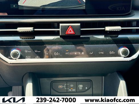 New 2026 Kia Sportage EX image 32