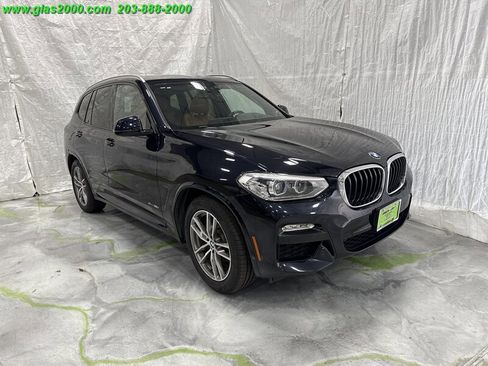 Used 2018 BMW X3 xDrive30i image 2