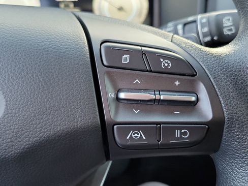 Certified 2023 Hyundai Kona SE image 8