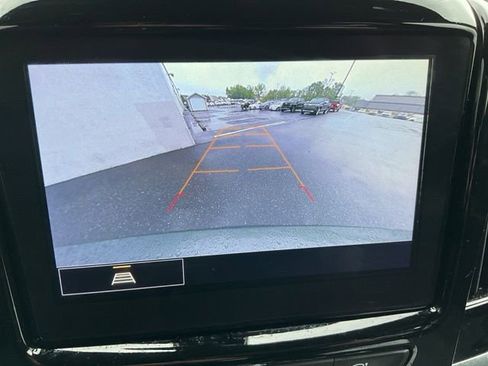 Used 2023 Chevrolet Traverse LT w/ LPO, Floor Liner Package AWD/4WD image 6