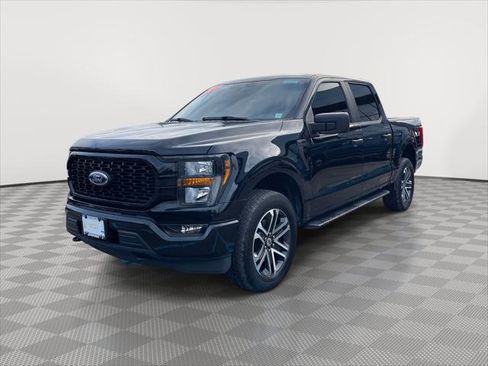 Used 2023 Ford F150 XL w/ STX Appearance Package image 3