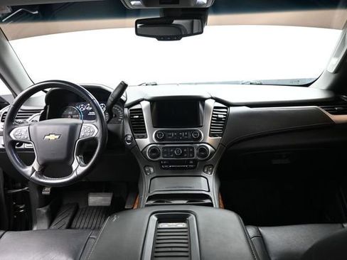 Used 2018 Chevrolet Tahoe Premier AWD/4WD image 26