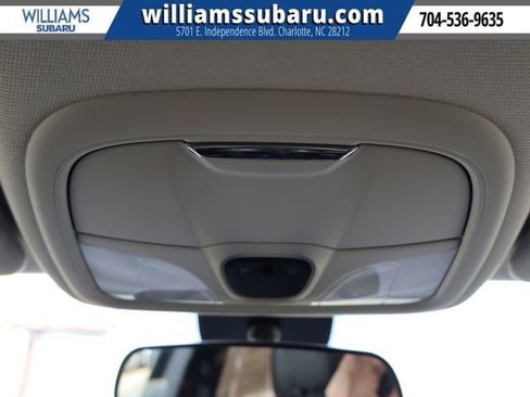 Used 2020 Jeep Cherokee Latitude Plus image 31