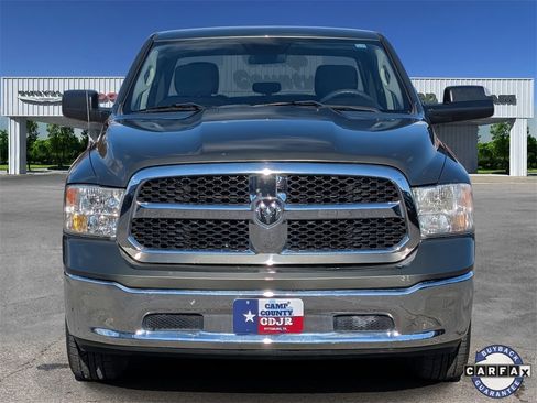 Used 2021 RAM 1500 Classic SLT image 2