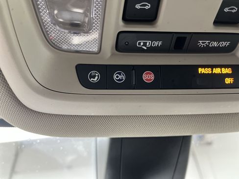 Used 2019 GMC Acadia Denali w/ Technology Package image 29