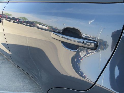 Used 2016 Kia Soul ! w/ Premium Package image 31