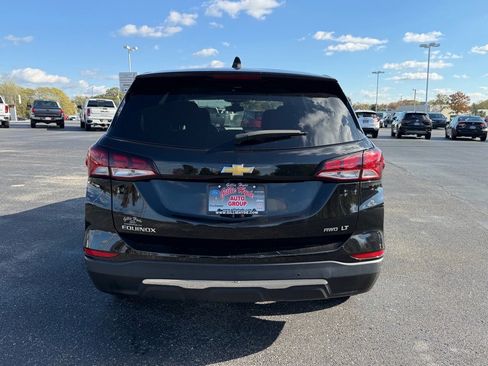 Used 2023 Chevrolet Equinox LT w/ Driver Convenience Package image 6