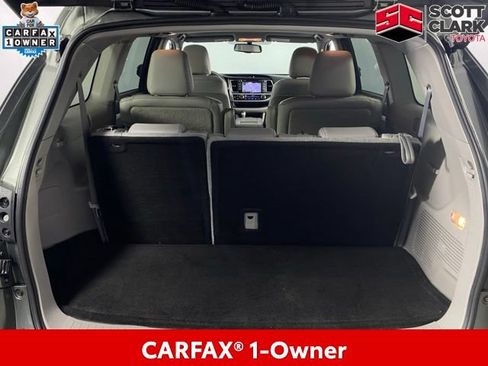 Used 2015 Toyota Highlander XLE FWD image 24