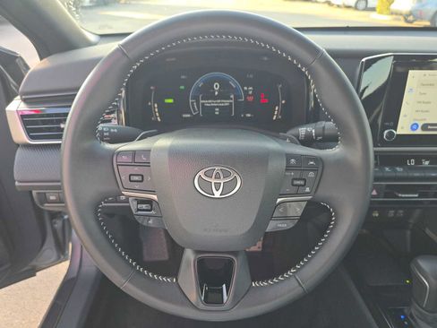 Certified 2026 Toyota Camry SE FWD image 24