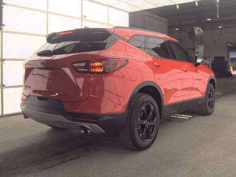 Used 2023 Chevrolet Blazer LT w/ Midnight/Sport Edition FWD image 4