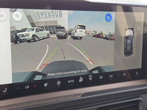 New 2025 Ford Bronco Sport Outer Banks w/ Outer Banks Tech Package+ AWD/4WD image 8