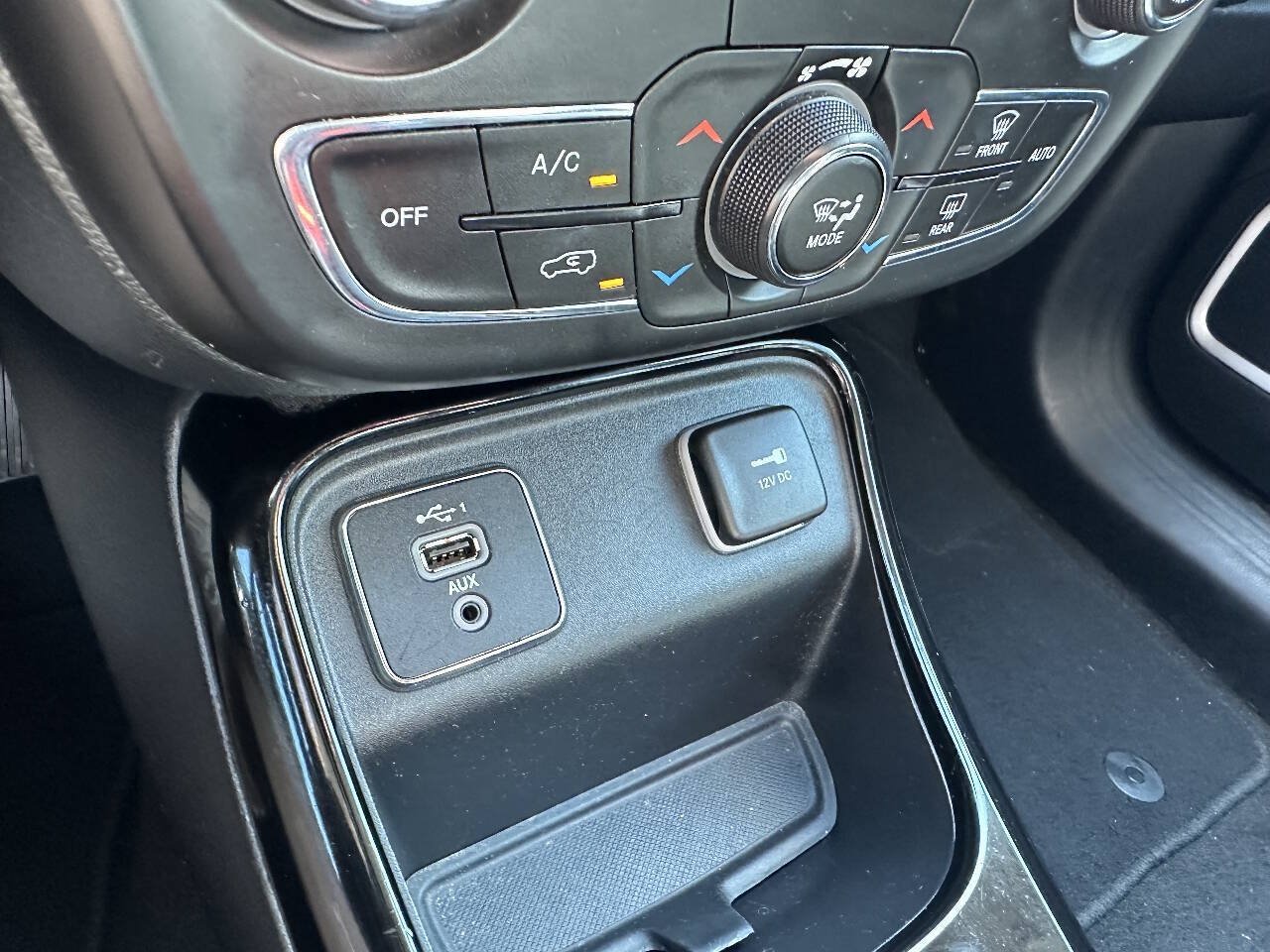 Used 2021 Jeep Compass Limited FWD image 16