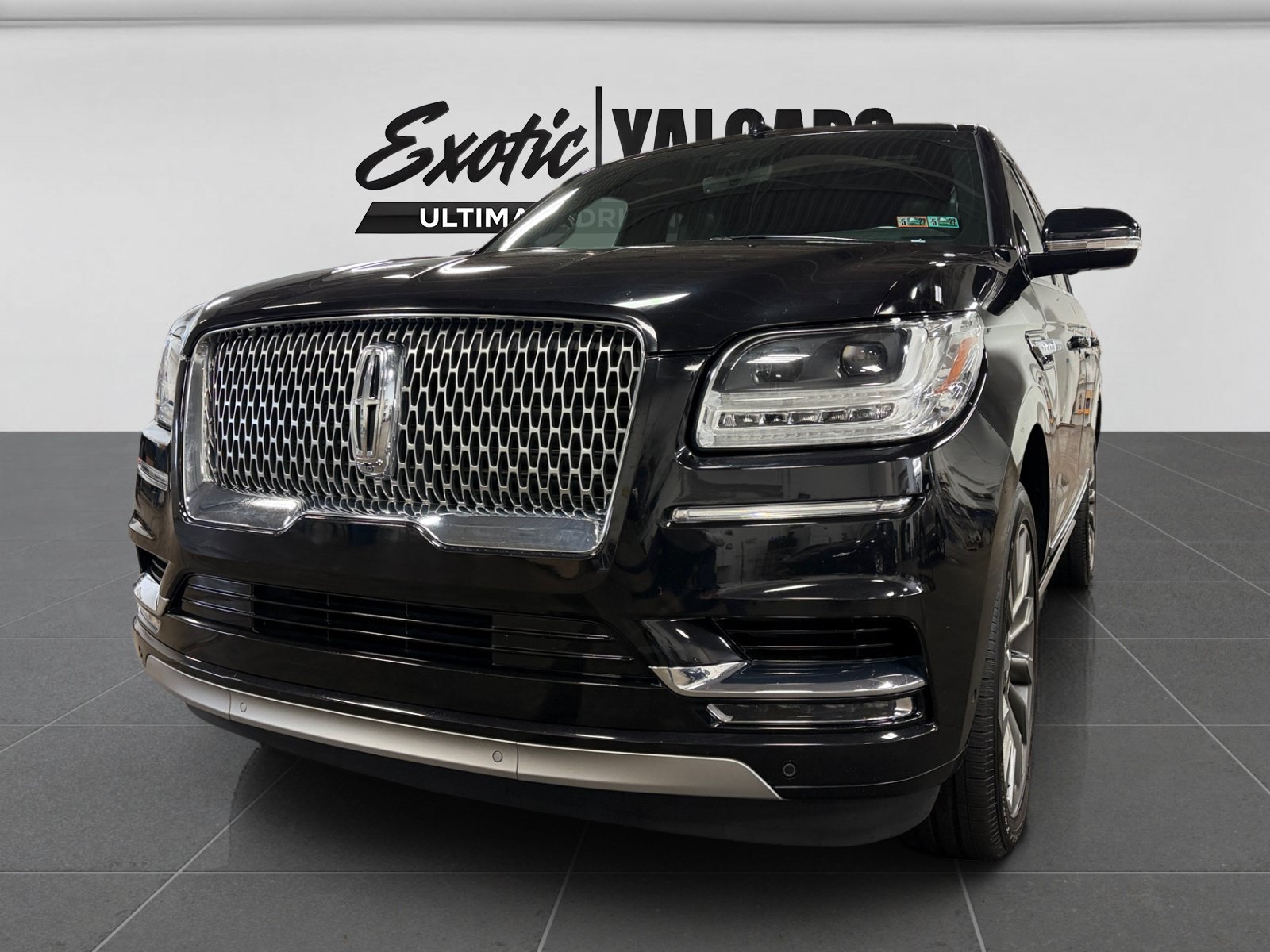 Used 2020 Lincoln Navigator Reserve AWD/4WD image 9