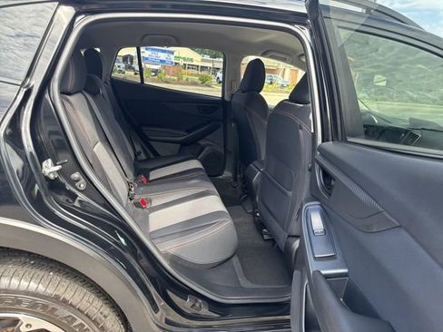 Used 2023 Subaru Crosstrek 2.0i Premium image 12