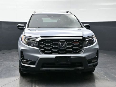 Used 2022 Honda Passport TrailSport image 2