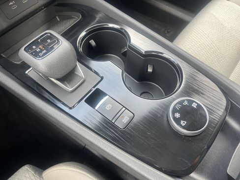 Certified 2025 Nissan Rogue SV AWD/4WD image 8