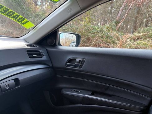 Used 2013 Acura ILX w/ Technology Package image 17