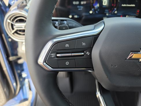 New 2026 Chevrolet Equinox LT FWD image 32