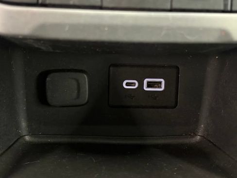 Used 2021 GMC Acadia SLE w/ Driver Convenience Package FWD image 35