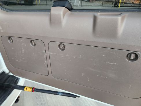 Used 2015 Lexus GX 460 image 32