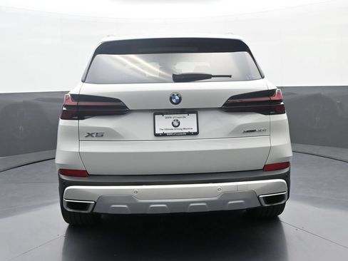 New 2026 BMW X5 xDrive40i AWD/4WD image 6