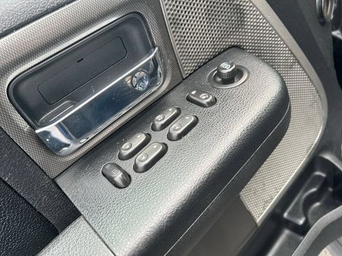 Used 2007 Ford F150 FX4 AWD/4WD image 18