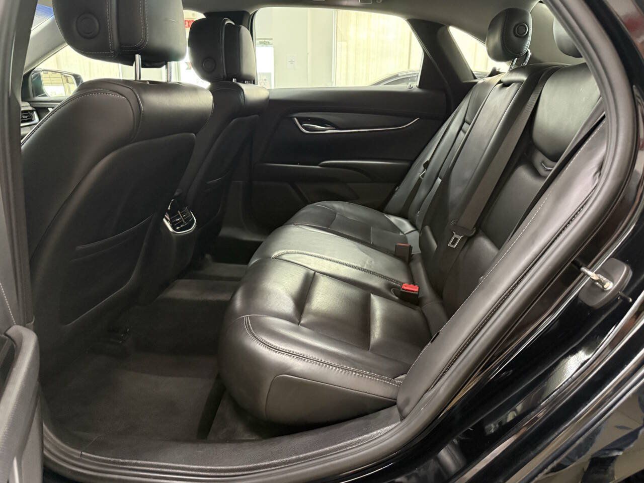 Used 2014 Cadillac XTS FWD image 13