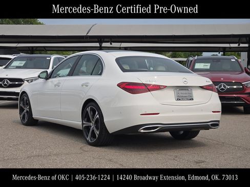 Used 2026 Mercedes-Benz C 300 4MATIC Sedan image 5
