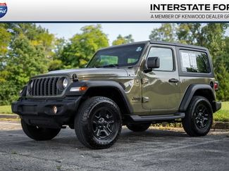 Used 2025 Jeep Wrangler Sport AWD/4WD video 1