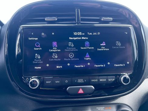 Certified 2023 Kia Soul S FWD image 18