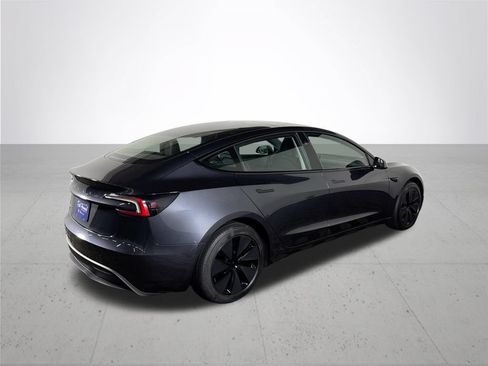 Used 2024 Tesla Model 3 Standard Range RWD image 6