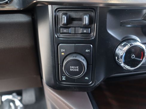 New 2026 Ford F250 King Ranch w/ Chrome Package AWD/4WD image 9