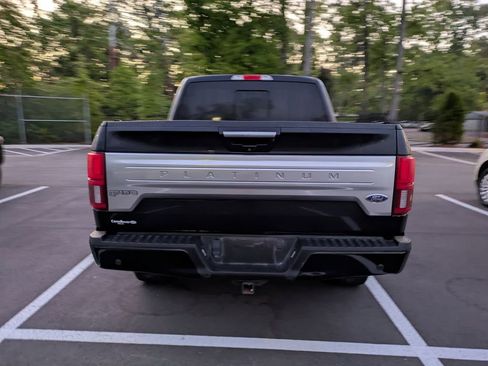 Used 2019 Ford F150 Platinum w/ Equipment Group 701A Luxury image 5